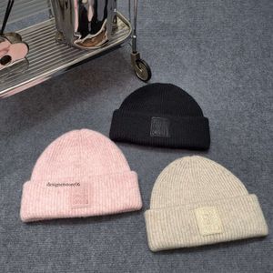 women hat 1-1 Version haute Luo jia pull tricoté chapeau automne et hiver marque à la mode petit logo en cuir chapeau froid chapeau de ski en plein air chapeau chaud