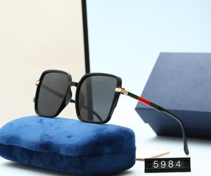 Mujeres Gafas de sol para hombre Diseñador de marca Cara de marco grande Hombres al aire libre Recubrimiento deportivo Gafas Masculino Precio de fábrica Diseño experto Calidad Último estilo Estado original