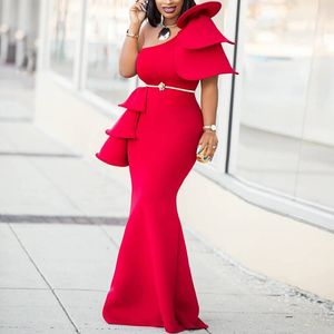 Vestido de fiesta de Navidad de un hombro para mujer, maxivestido rojo con volantes para celebrar sirena africana, vestidos largos ajustados, vestidos de talla grande XXL 210416