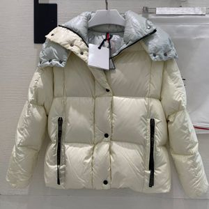 Femmes Parana Down Jacket Designer Manteau d'hiver en nylon à capuche chaud Feutre Logo Outwear