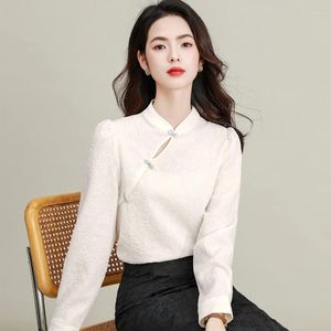 Blusas para mujeres 2024 Ropa de estilo Han Mujeres Camisa blanca Qipao Mandarin Collar Hebilla china Soltar el diseño de la corneta Jacquard Tops