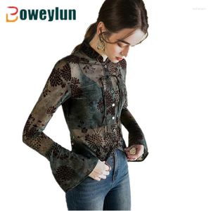 Blouses pour femmes Boweylun Spring Chinese Style Therat Femme Femme Printed Petal Sleeve See-Through Long Top Femme