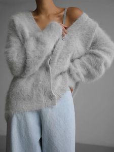 Femmes fourrure fausse élégante col en V Mohair doux Cardigan femmes en vrac solide à manches longues chaud en peluche pull manteau dame hiver Chic femme tricots 231206