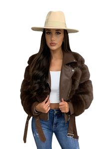 Manteaux en fausse fourrure pour femmes EE1485 Manteaux en fausse fourrure avec cuir PU Wholeskin Eco Fur Jacket Outwear Luxury Women Winter Slim Jacket Warmer Fur Coats 230804