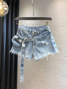 Jeans de mujeres Moda de moda Bolsa de cintura de color Pantalones pantalones cortos de mezclilla de color claro Mujeres 2024 Pantalones de verano altos