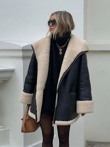 Women's Leather Faux Fashion Warm Fur Coat Women 2023 Winter Long Sleeve Chic Velvet Lapels Coats Female Street Black Engine Lady Bike Jacket 231011