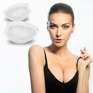 Les inserts de soutien-gorge en silicone pour femmes et les rehausseurs de poitrine augmentent la taille de votre bonnet