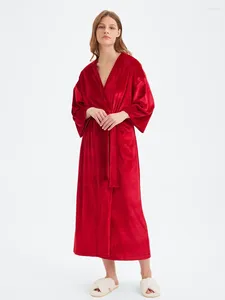 Vêtements de nuit pour femmes Marthaqiqi 2024 Robe d'hiver à manches longues à lacets pyjamas sexy col en V peignoir année rouge dames chemises de nuit