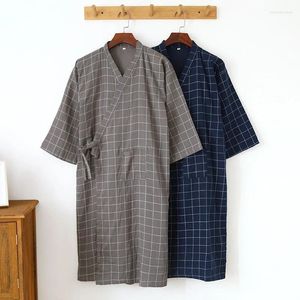 Ropa de dormir para mujer, kimono japonés para hombre, bata a cuadros de algodón, camisón informal suelto para hombre, lencería íntima de longitud media, bata de baño para primavera en casa