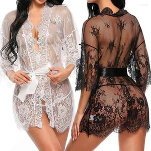 Ropa de dormir para mujer Lencería sexy para mujer Vestido de noche de encaje Camisón Vendaje Profundo V G-String Ver a través de Sheer Sleep Robe 2024