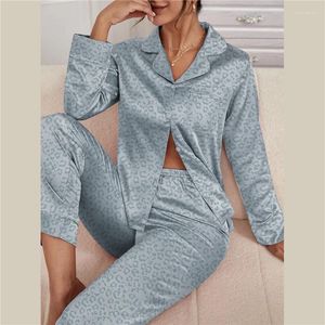 Pijama de satén para Mujer, pijama de seda con estampado de leopardo, camisa con botones y pantalones, conjunto de Pijama, Pijama para Mujer