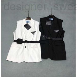 Costumes pour femmes Blazers designer Kardashian même paragraphe Printemps et été Nouveau sac ceinture gilet costume poitrine triangle lourd ordre de travail perceuse processus à chaud G1LA