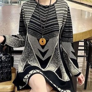 Suéteres de mujer Casual Moda geométrica Seda brillante Otoño Invierno Manga larga Ropa femenina Cuello redondo Coreano Midi Jerseys de punto