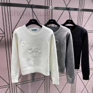 Pulls pour femmes Designer 23ss nouveau pull automne tendance à manches longues haut de gamme slim pull manteau designer pull blanc mince chemise tricotée vêtements pour femmes VE1I