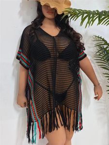 Swimwwear pour femmes Plus taille multicolore Crochet Bikini Cover Up avec une garniture à franges Femmes Sexy Hollow Tunic Beach Robe Summer Bathing