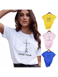 T-shirts pour femmes Faith Over Fear Shirt Christian Tee pour les femmes Religion Jésus Femme Vêtements T-shirts Croix verticale Love Grace Church