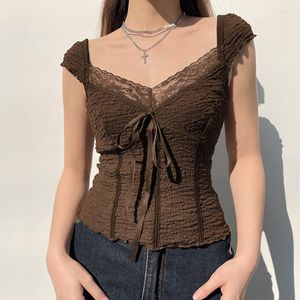 Tanques de mujer Vintage Brown Lace Patchwork Tops Mujeres Low Cut Square Neck Manga corta Slim T-shirt Lady Summer Casual Moda Ropa pequeña