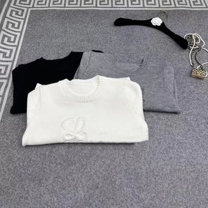 Pull à col rond pour femmes, tendance, avec lettres en relief noir et blanc, ample et slim, nouvelle collection