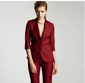 Pantalon de deux pièces pour femmes 2023 Costume de femme formelle pour bureau dames d'affaires sur mesure vin rouge vêtements de travail professionnels