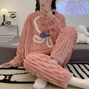 Pantalon de deux pièces pour femmes Costume de maison Dames Hiver 6XL Femmes Épais Chaud Big Peluche Pyjama Ensemble Pull Dessin animé Shaggy Terry Mignon Nuit Polaire Loungewear 231021