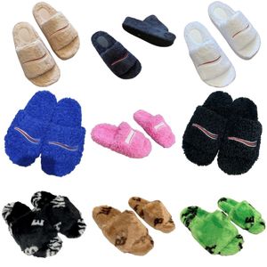 Pantoufles d'hiver pour femmes chaussures de créateur de lettre classique chaussures de fourrure à bout ouvert chaussures de plate-forme de marque de luxe chaussures de plage en peluche chaudes sandales à talons plats en plein air fond en caoutchouc