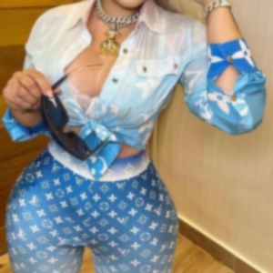 Camisa de mujer Conjuntos de dos piezas para mujer Pantalones de manga larga azul fasion Chándal Traje casual diseñador vestir mujer Trajes de chándal Marca de ropa Deportes con letra