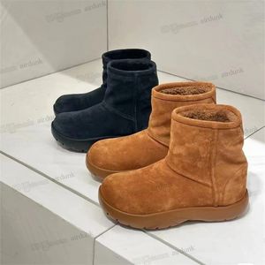 Botas de tobillo a presión para mujer Plataforma de diseñador Botas de nieve de lujo Otoño e invierno Estilos para hombres Moda Lana de piel de oveja TPU Gamuza de vaca Suela de goma ligera Botas cálidas