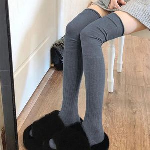Chaussettes pour femmes bassages thermiques pour les longues tendances décontractées à la mode sur les genoux Coton chaud