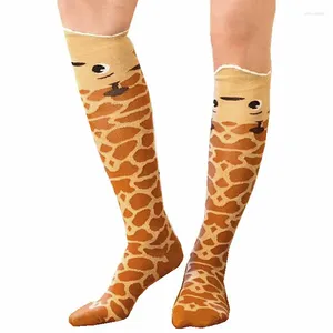 Femmes chaussettes heureuses drôles sexy girafe bas de coton knee high harajuku