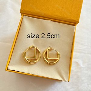 Pendientes de botón para mujer Pendientes de diamante de oro premium de diseñador para hombre Pendiente de aro F Aros de lujo Diseño de letra de marca Cuelga Tamaño pequeño 2.5 Cm Joyería de moda con caja