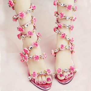 Sandales de mariage pour femmes, chaussures de gladiateur en cristal et fleur rose, chaussures d'été à talons compensés, bottes de mariée à bout ouvert