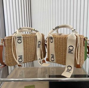 Mujeres Woody Beach Bag Hombres The Tote Straw Basket Designer Summer Vacation Keepall Travel Shoulder Bags Crossbody Luxury Weave Bolso Duffle Weekend City Clutch Bag