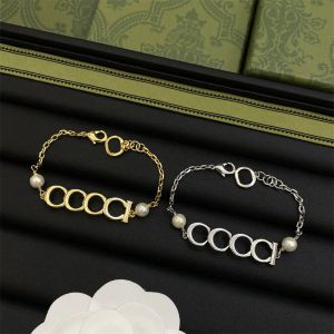 Bracelet de bracelet pour femmes bijoux Luxury Gold Chain Brand Lettres Big Pearl Bracelets Bracelets 925 Silver Holiday Gift Box 2024 Hot -3