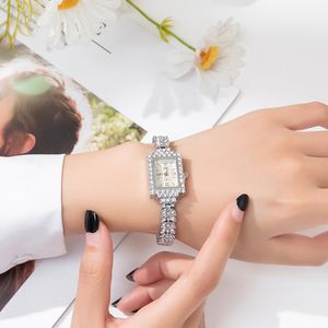 Bracelet en alliage de mode de luxe pour femmes