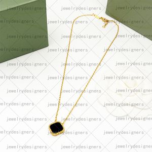 Collier pour femme 4 / Pendentifs de trèfle à quatre feuilles pour femmes filles Collier médaillon élégant en forme de fleur Chaînes ras du cou de haute qualité Bijoux de créateur Plaqué or 18 carats