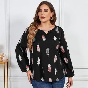 Blusas de talla grande para mujeres Topas de estampado de plumas cortadas en V cuello camiseta redonda de mangas largas de mangas largas 240419