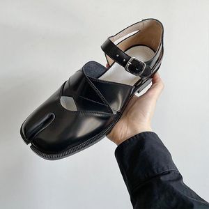 Sandalias góticas Punk con punta abierta para mujer, zapatos Creepers, Harajuku japonés, tacón bajo, Mary Janes, Wingtip, negro, 2021