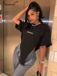 T-shirt pour femmes Simenual Lettre Imprimer Style urbain Casual T-shirts Lâche Doux Streetwear Manches courtes Femmes Crop Top Mode Streetwear Tees 230327