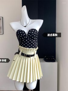 Vestidos de trabajo 2023 Mujeres Summer Streetwear Gyaru Outfits Conjunto de 2 piezas Diseño Coquette Polka Dot Crop Tube Top Cintura alta Mini Falda plisada