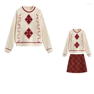 Robes de travail, modèles d'automne et d'hiver, atmosphère de noël, pull tricoté, jupe demi-corps rouge coréenne, ensemble deux pièces, Niche douce