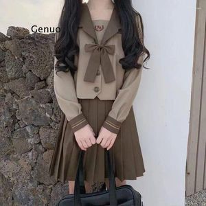 Vestidos de trabajo Escuela japonesa Jk Uniformes Chica Marinero Uniforme Manga larga Falda plisada Traje Ropa para ropa con calcetines Conjunto