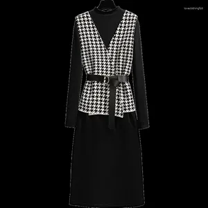 Robes de travail Corée Automne Hiver 2023 Mode Femmes Robe Costume Plaid Tricot Bonne élasticité Gilets Noir Lâche Élégant Deux Pièces Ensemble