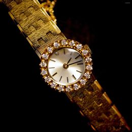 Montre-bracelets 2024 Luxury Mini Dial Woman Watch Watch Brass Retro Vintage Bijoux Antique Fashion High Quality Fashion Hadies 24k Gold Quartz Watchs Marque