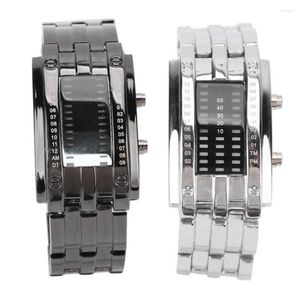 Relojes de pulsera 8019 LED Reloj electrónico 30 m Vida impermeable Modo de tiempo binario Pantalla Doble hebilla de acero inoxidable abierta para hombres estudiantes