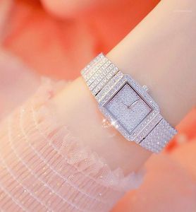 Montre-bracelets BS Fashion Ladies Crystal Robe Femmes Regarder Bling Diamond Righestone Céramique Quartz2842642