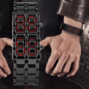 Montres-bracelets Cool Men Watch Full Metal Digital Lava Montre-bracelet Fer Rouge LED Bleu Horloge En Acier Inoxydable Pour Garçon Sports Dress Montres