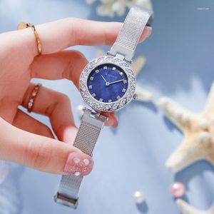 Relojes de pulsera Moda Diamante Reloj de damas Romántico Mujer Estudiante Amante Universidad Reloj de mano Lujo Correa de malla azul Moda Mujer