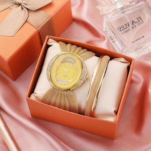 Wallwatches Fashion Fashion Oval Broadband Ladies Quartz Watch Juego de 2 piezas Simple Pulsera de regalos Boxwristwatches