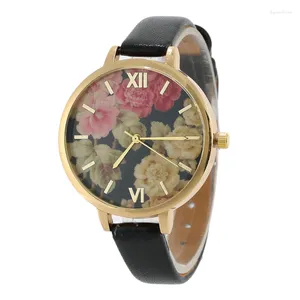 Montre-bracelets Fashion Womens Watch Girls Casual Flower Dial Band Leather Band Quartz Montre des horloges féminines Montre Femme Reogio Feminino #D