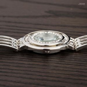 Relojes de pulsera Círculo concéntrico hueco Reloj de mujer Aleación Diamante Moda Personalidad Pulsera Reloj Relojes de pulsera Hect22